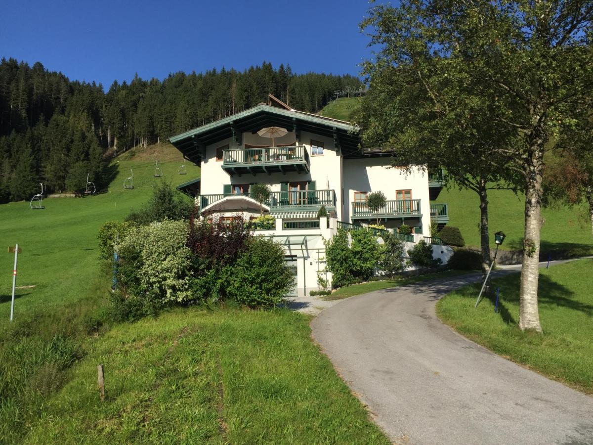 Ferienwohnung Grünwald Eben Im Pongau Exterior foto